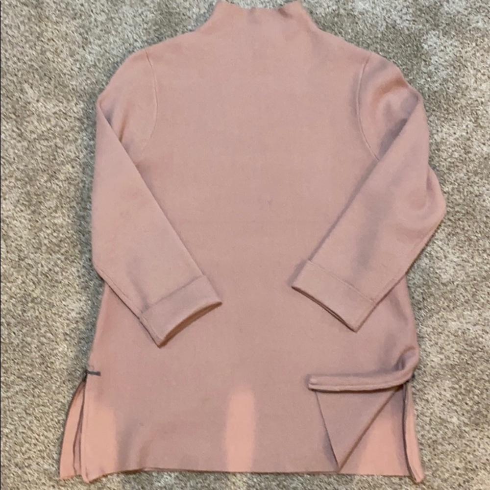Tahari, Rose Sweater Small